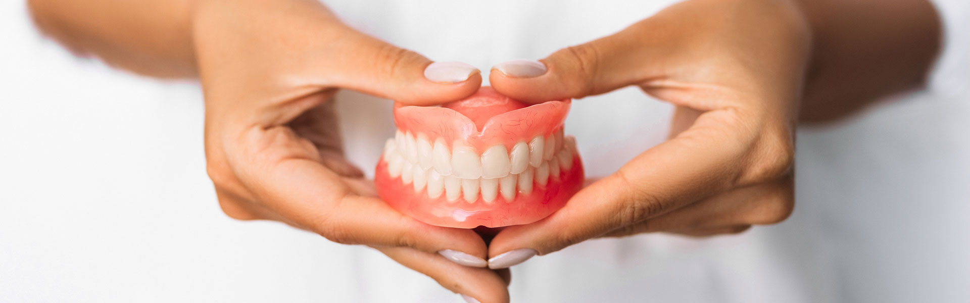 Things to Know Before Getting Permanent Dentures