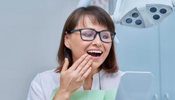 How to Manage Pain and Discomfort After Dental Crown Placement?